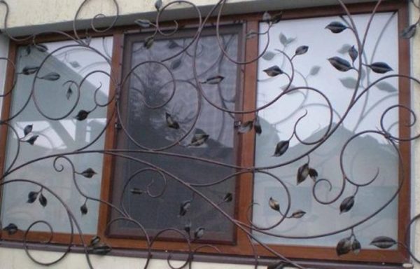 Кованые решетки33