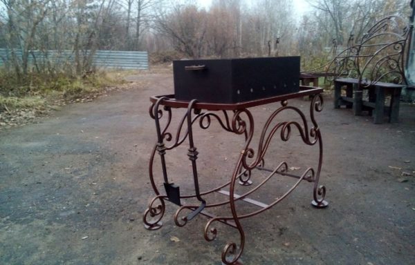 Кованый мангал5