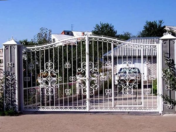 Кованые ворота